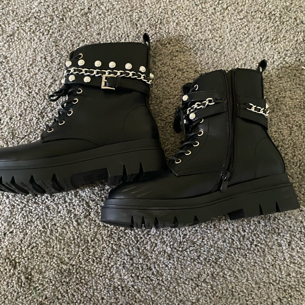 Black Women's Combat Boots with Chain Detail